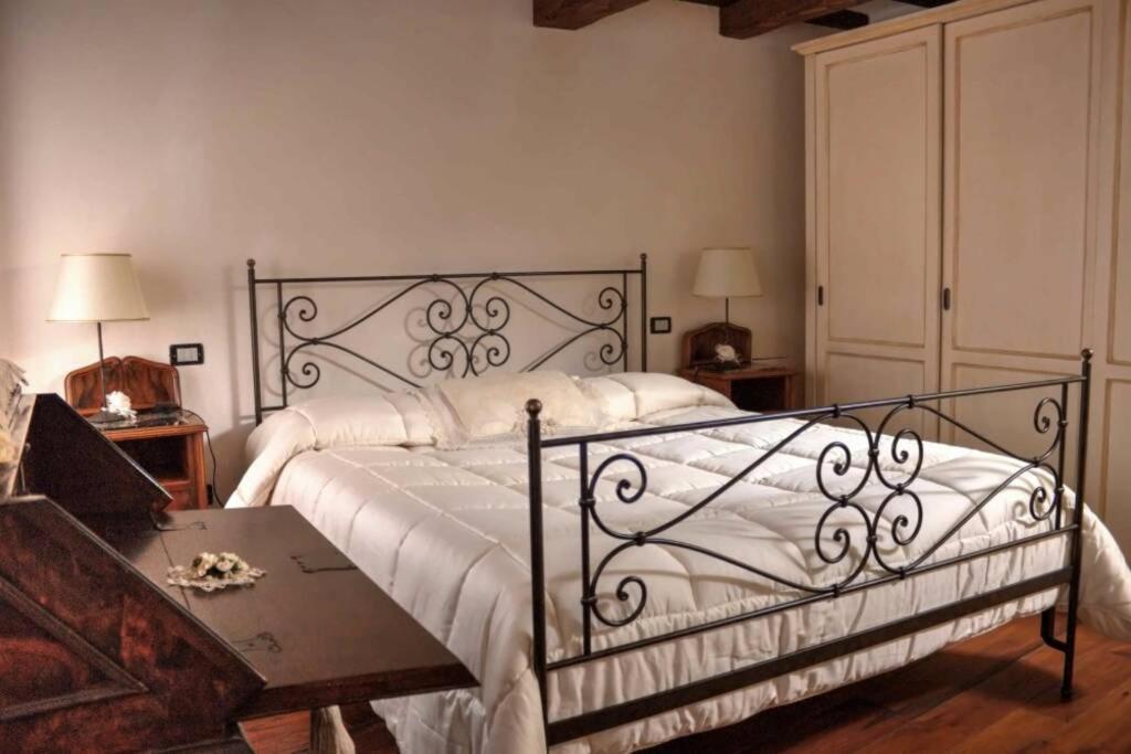 Apartamento Santa Maria Ad Valetudinarium Abbadia San Salvator Exterior foto